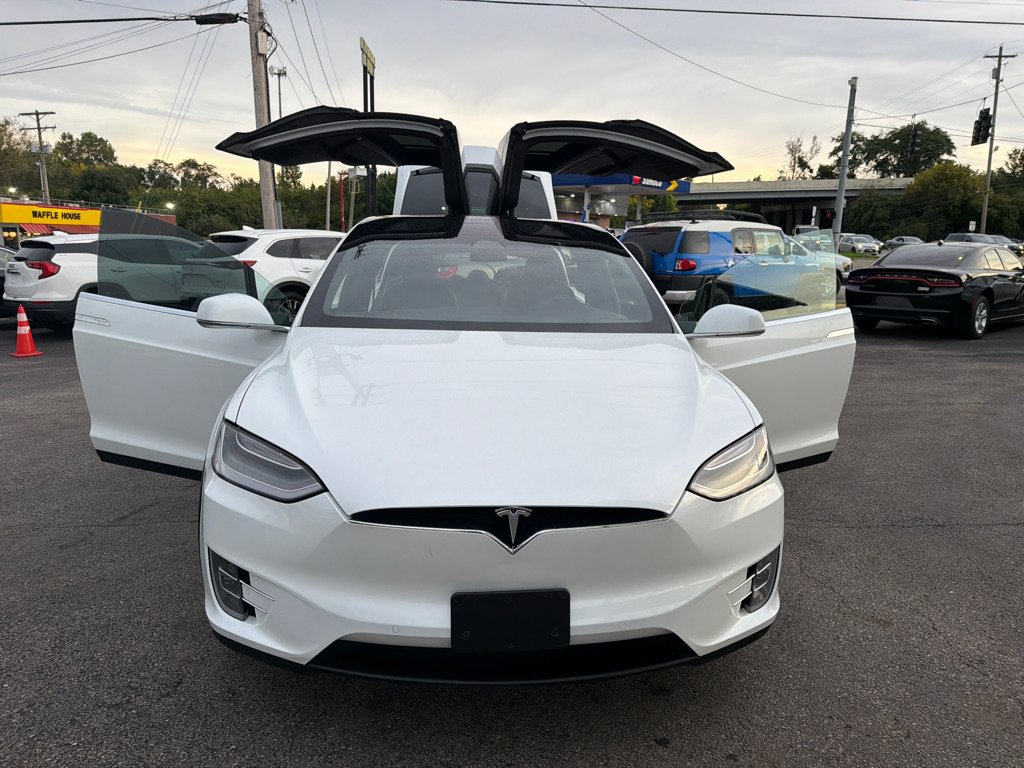 Used 2017 Tesla Model X 100D AWD/4WD image 43