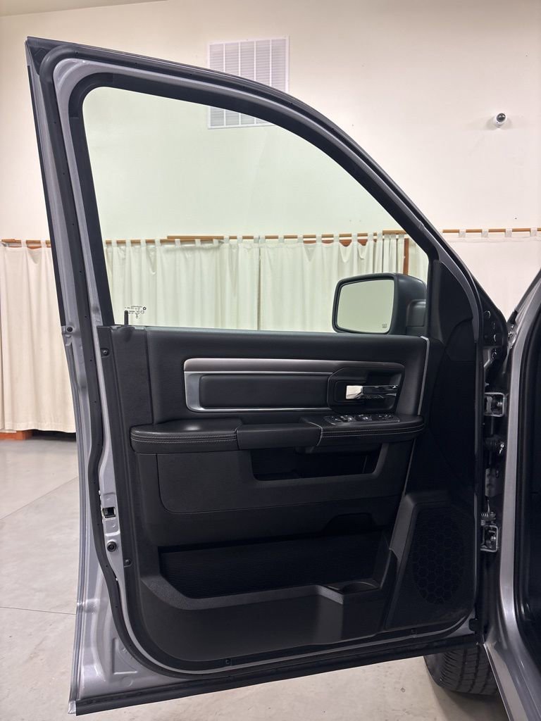 Used 2024 RAM 1500 Classic Warlock w/ Electronics Group AWD/4WD image 16