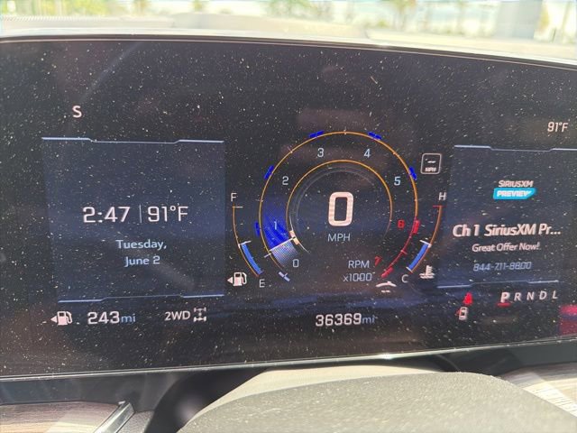 Used 2025 Chevrolet Tahoe Premier AWD/4WD image 6
