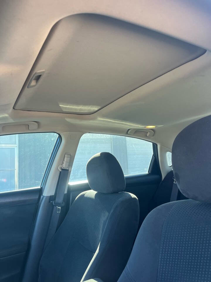 Used 2014 Nissan Altima 2.5 SV w/ Convenience Package image 13