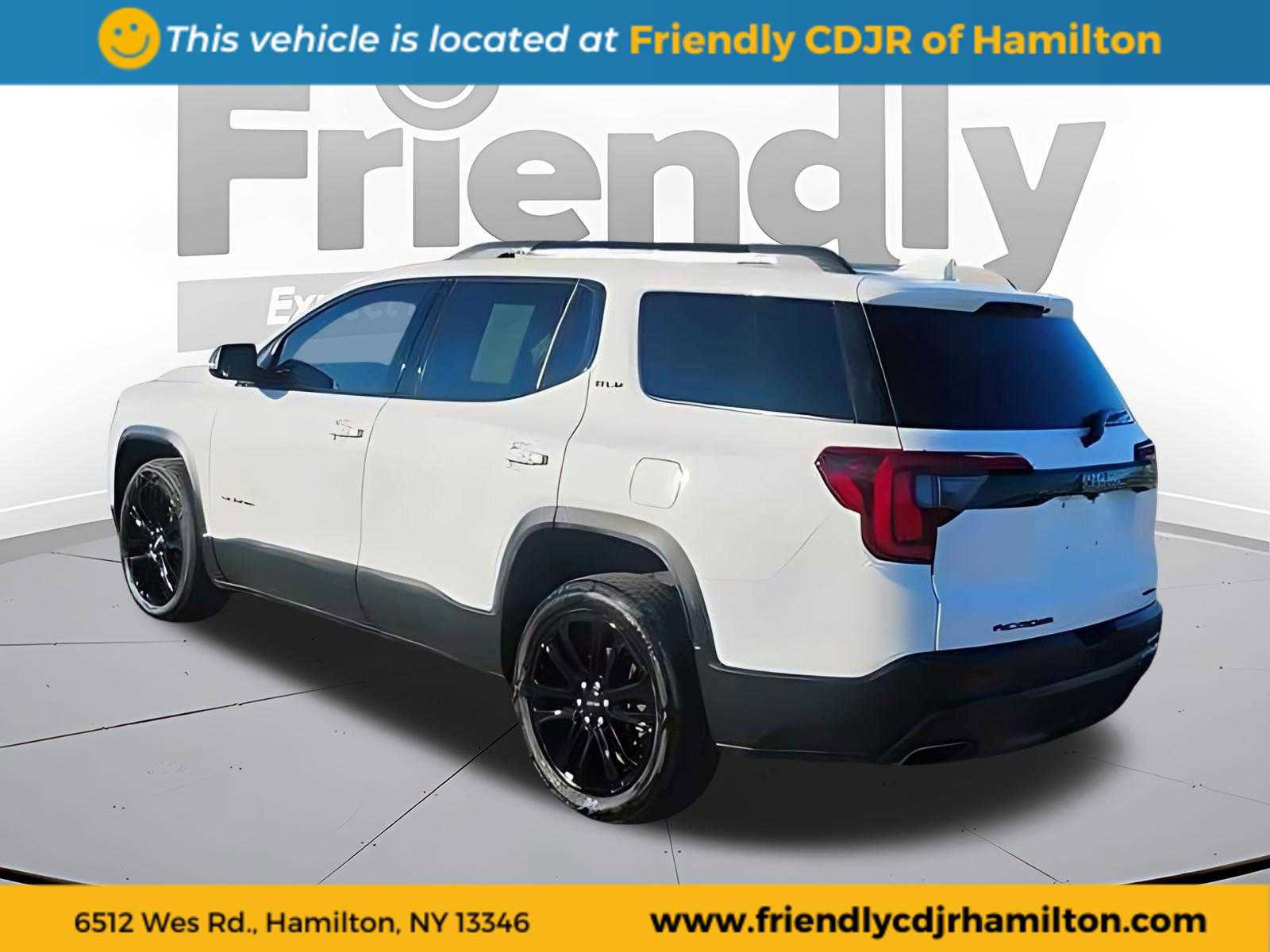 Used 2022 GMC Acadia SLE w/ GMC Pro Grade Package image 3