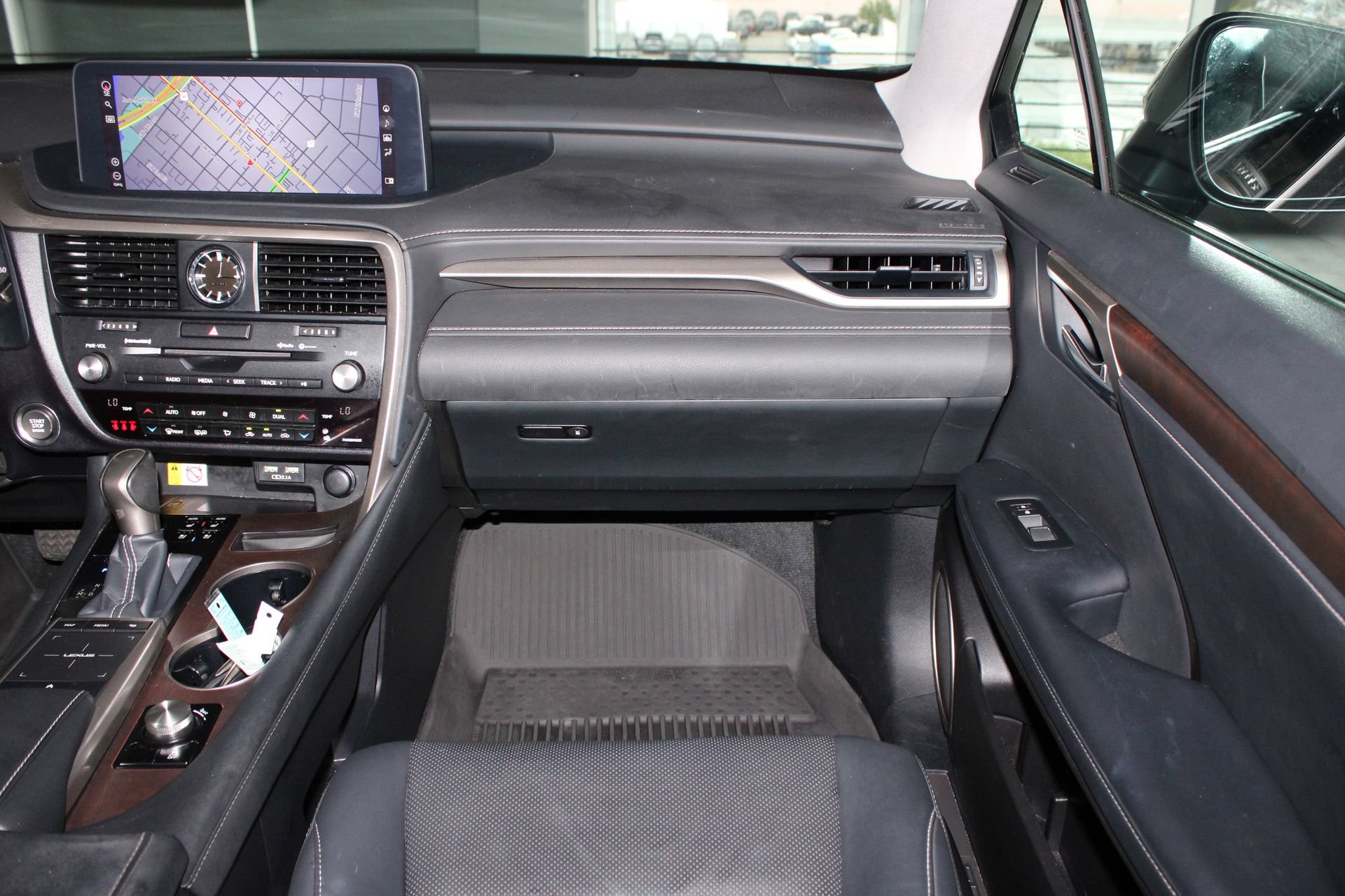 Used 2022 Lexus RX 350 FWD w/ Premium Package image 19