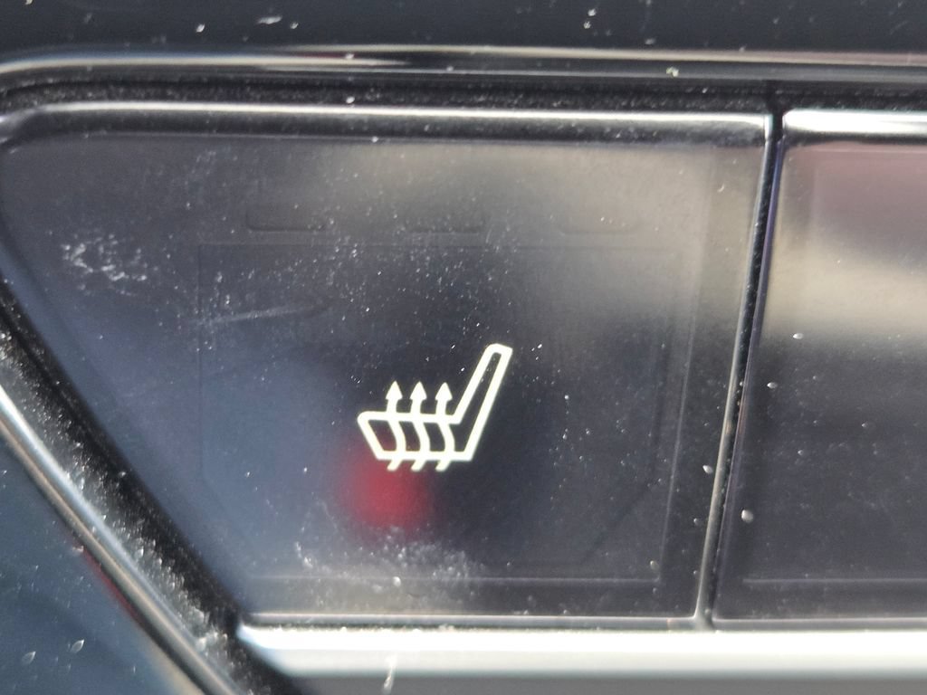 Used 2025 Honda CR-V EX-L image 8