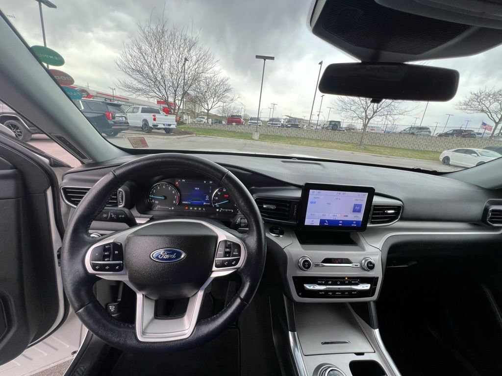 Used 2023 Ford Explorer XLT w/ Equipment Group 202A image 45