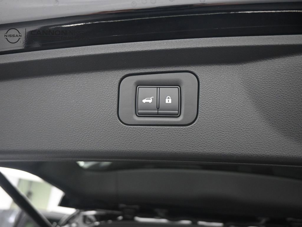 New 2026 Nissan Armada Platinum image 18