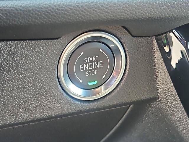 New 2027 Chevrolet Traverse LT w/ LPO, Cargo Package FWD image 17