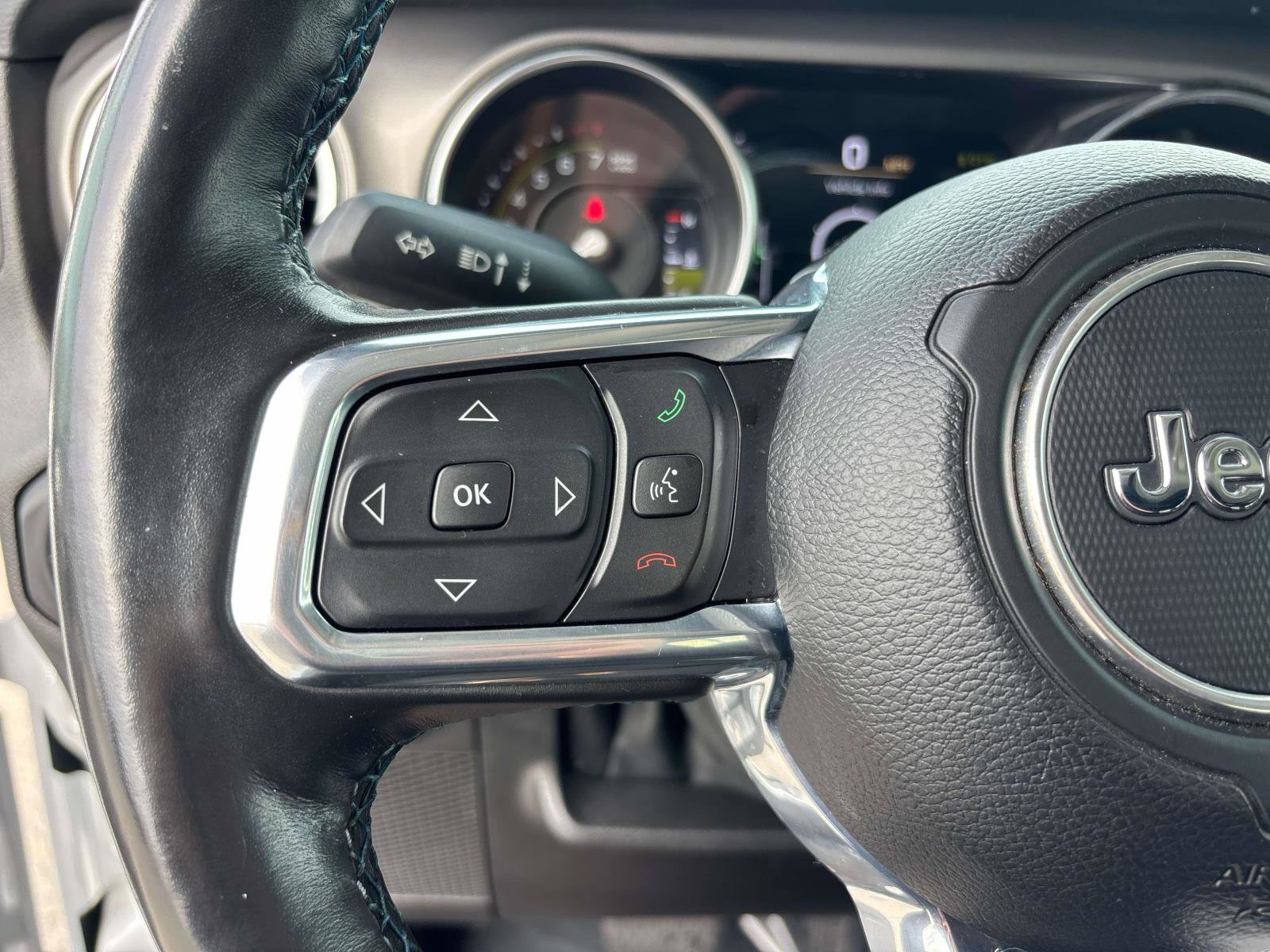 Certified 2023 Jeep Wrangler Unlimited Rubicon 4xe w/ Cold Weather Group image 20