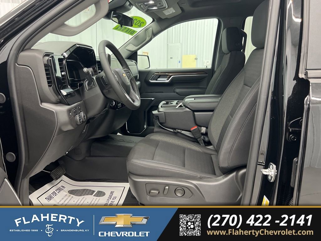 New 2025 Chevrolet Silverado 1500 LT image 9