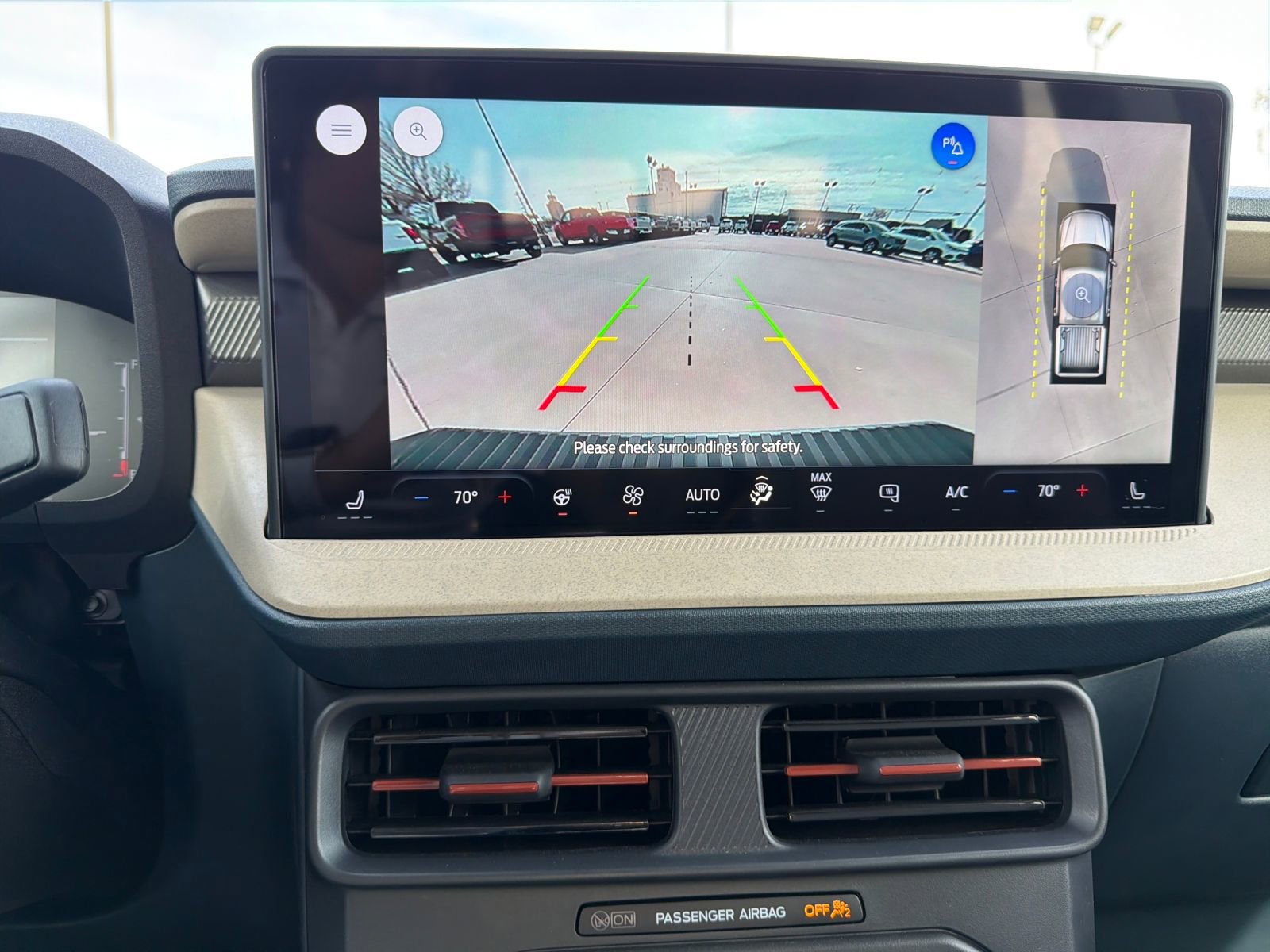 Used 2025 Ford Maverick Lariat w/ 4K Tow Package image 22