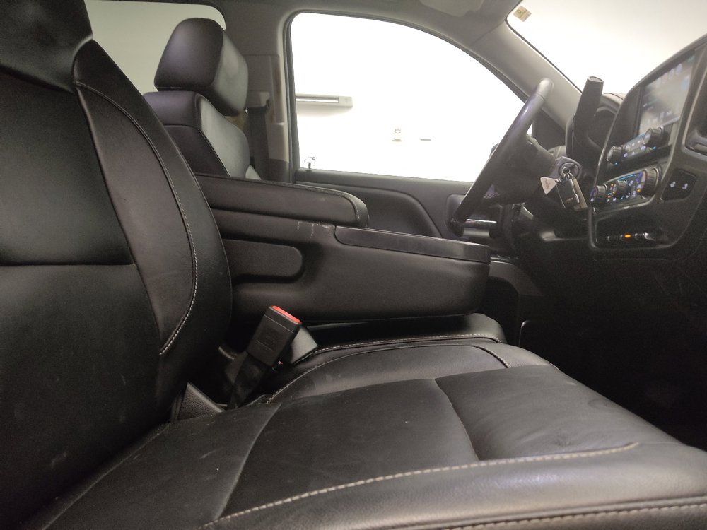 Used 2018 Chevrolet Silverado 1500 LTZ Z71 w/ Midnight Edition AWD/4WD image 21