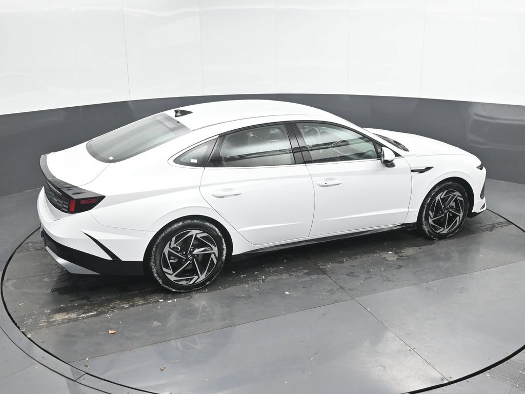 New 2026 Hyundai Sonata SEL FWD image 35