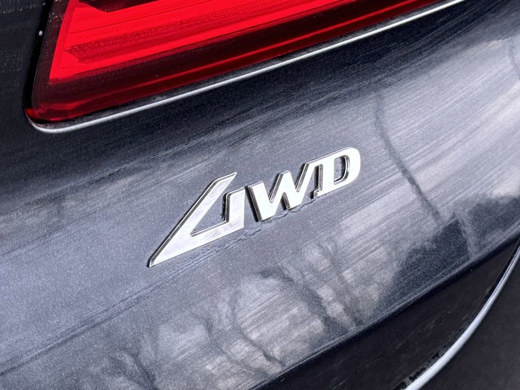 Used 2025 Genesis GV80 2.5T Standard image 12