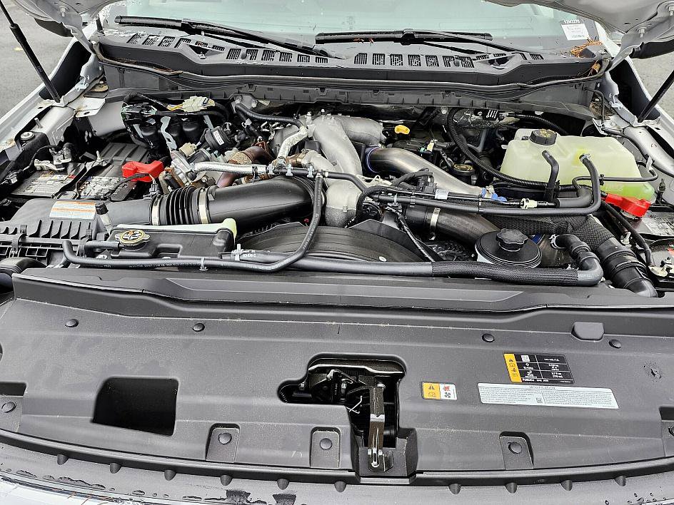New 2024 Ford F550 4x4 Crew Cab Super Duty image 18