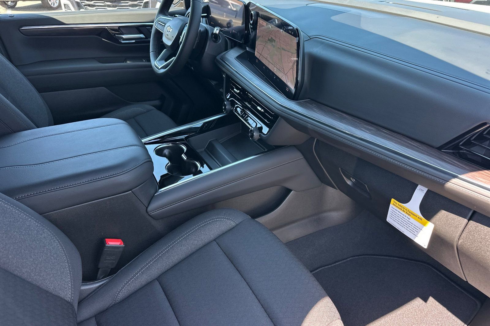 New 2026 Chevrolet Suburban LS w/ LPO, Dark Essentials Package RWD image 17