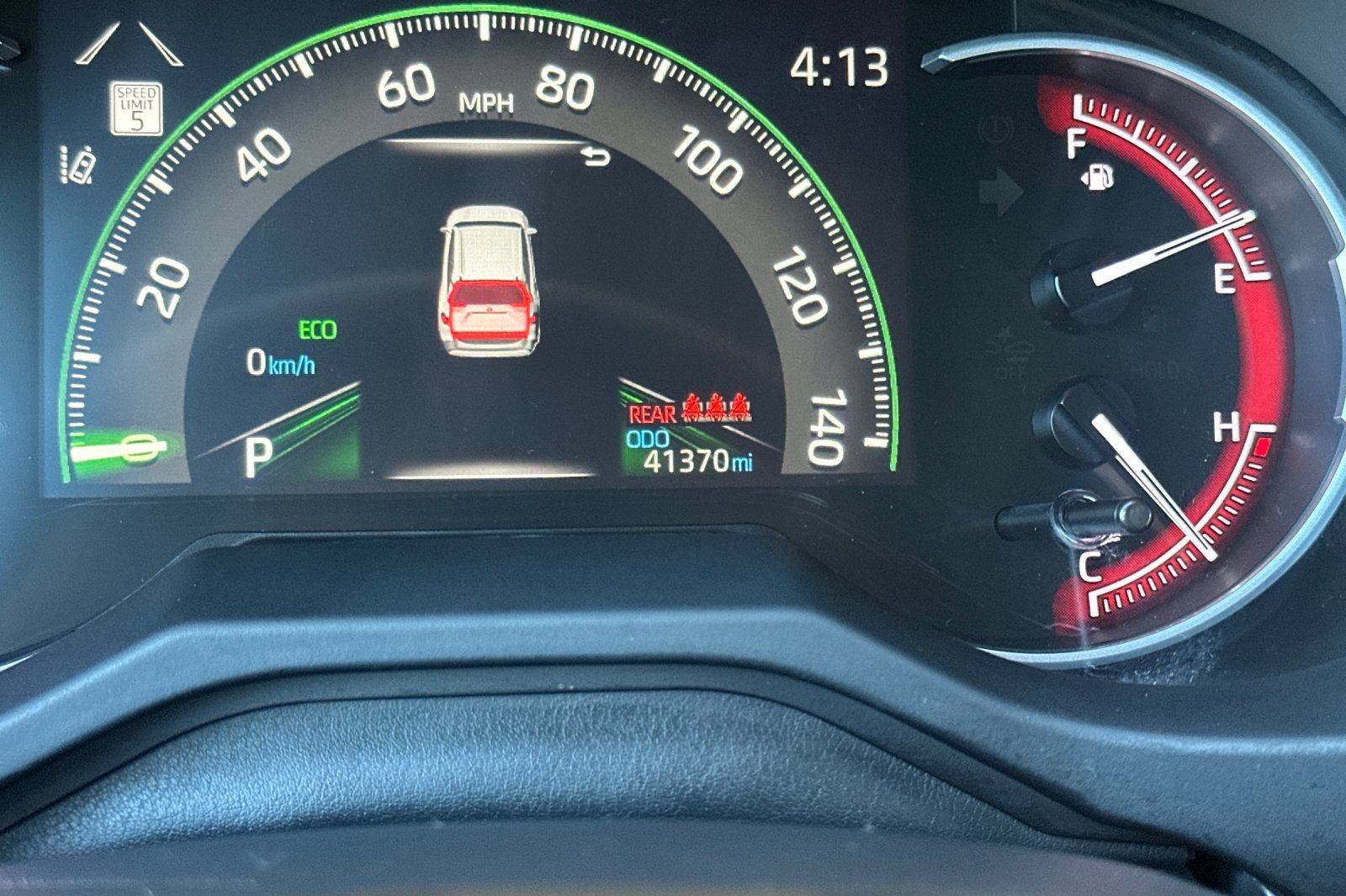 Used 2024 Toyota RAV4 LE AWD/4WD image 29