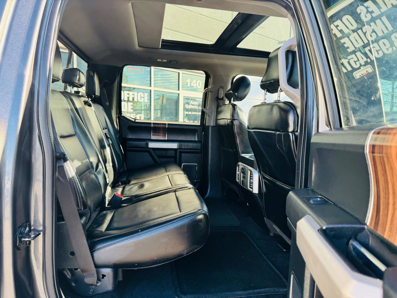 Used 2016 Ford F150 Lariat w/ Equipment Group 502A Luxury image 20