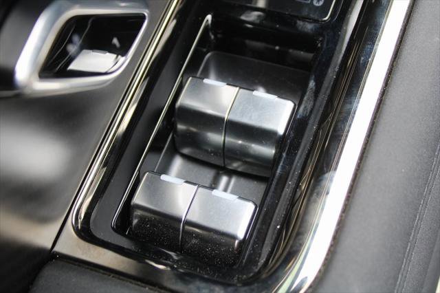 New 2025 Land Rover Range Rover Sport SV Edition Two image 20