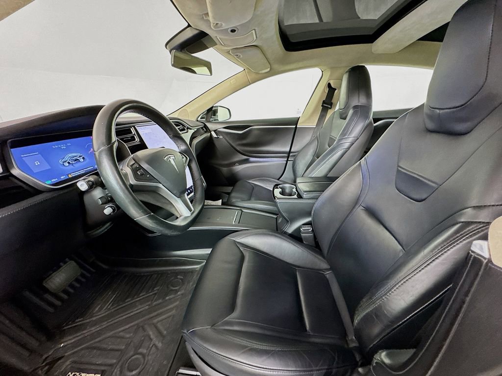 Used 2016 Tesla Model S 70 image 21