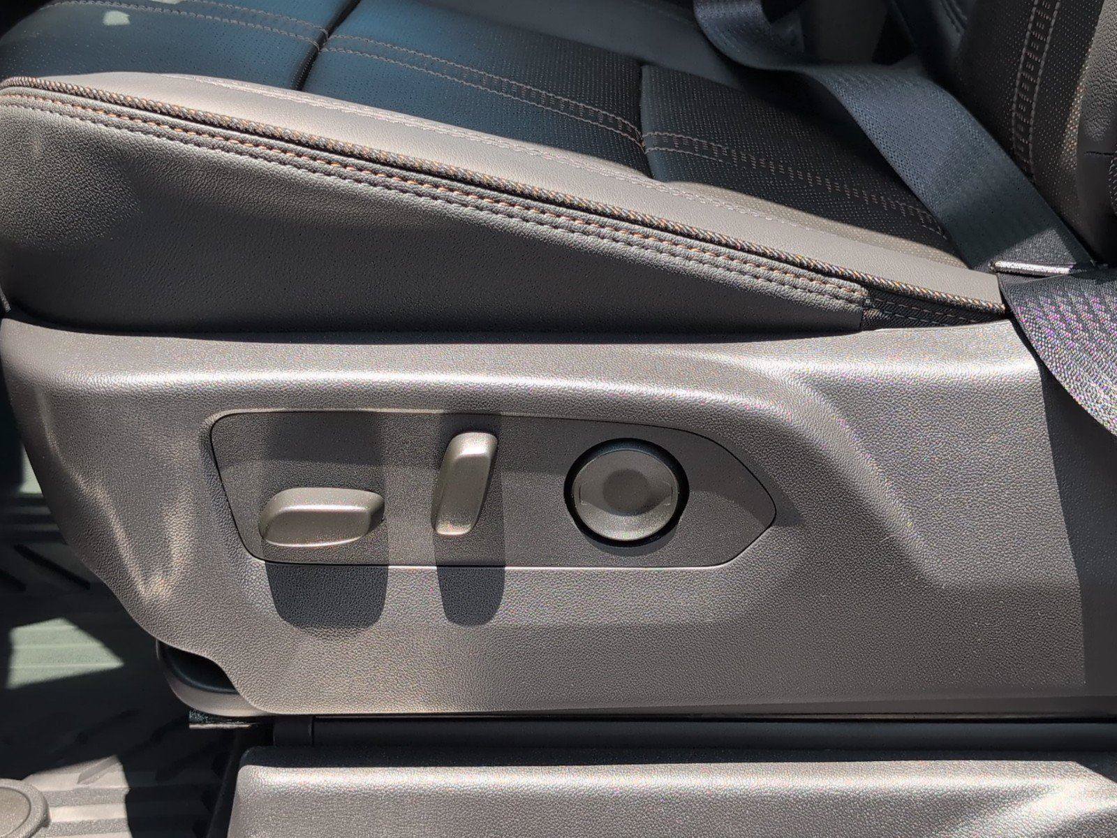 New 2026 Chevrolet Silverado 2500 High Country w/ High Country Premium Package AWD/4WD image 19