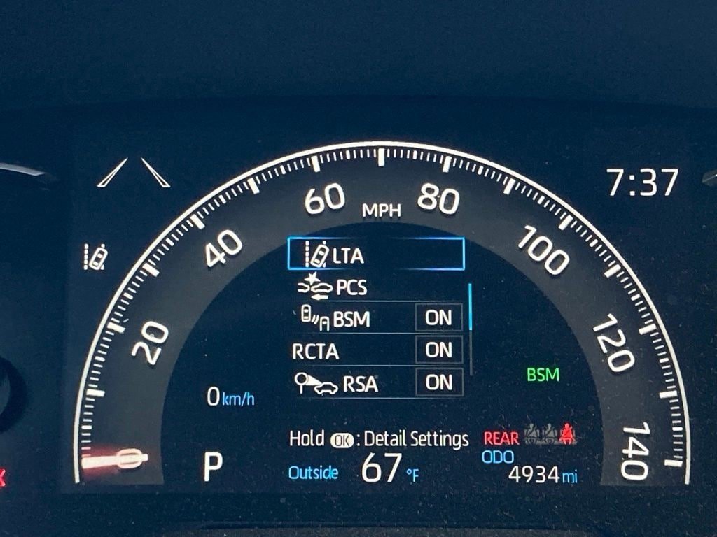 Certified 2025 Toyota RAV4 XLE FWD image 15