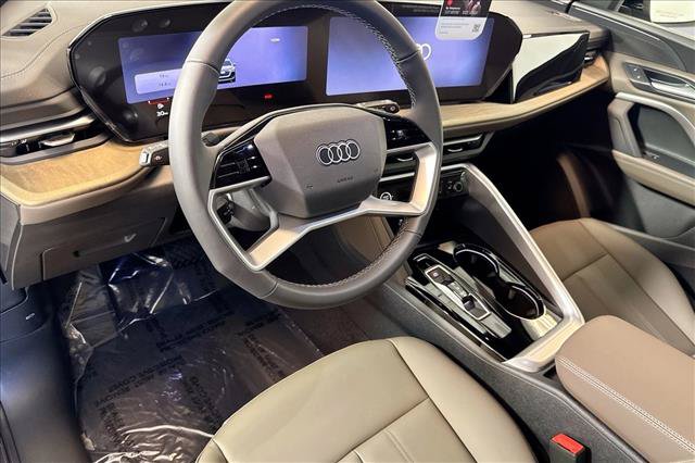 New 2026 Audi Q5 Premium AWD/4WD image 9