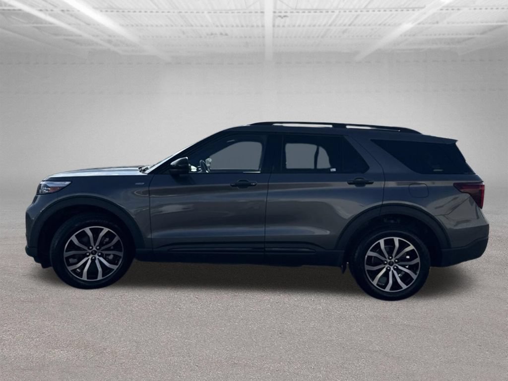 Used 2023 Ford Explorer ST-Line AWD/4WD image 56