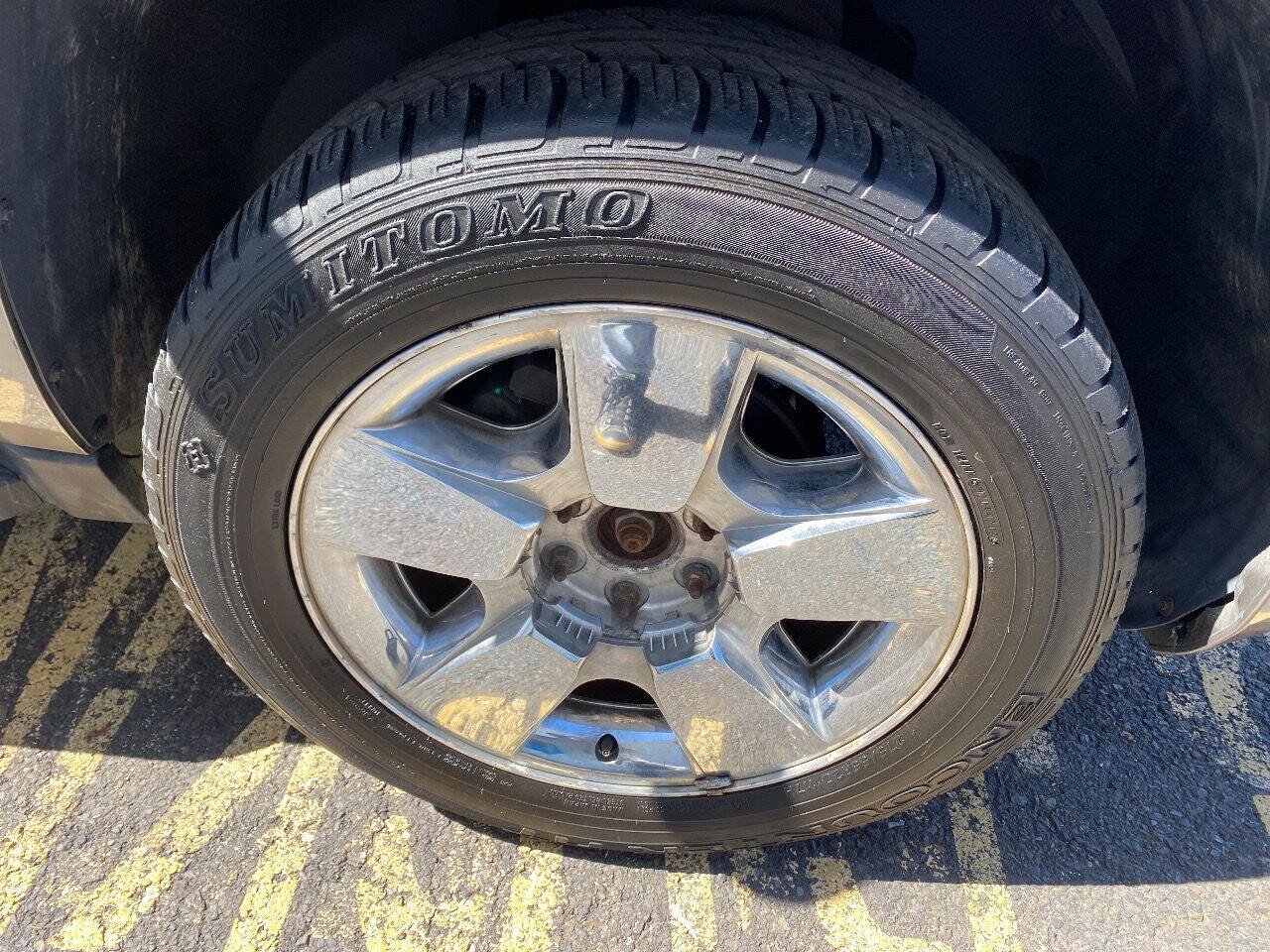 Used 2008 Chevrolet Avalanche LT w/ LT Preferred Equipment Group AWD/4WD image 10