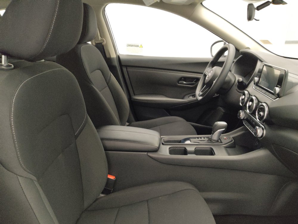 Used 2025 Nissan Sentra S FWD image 21