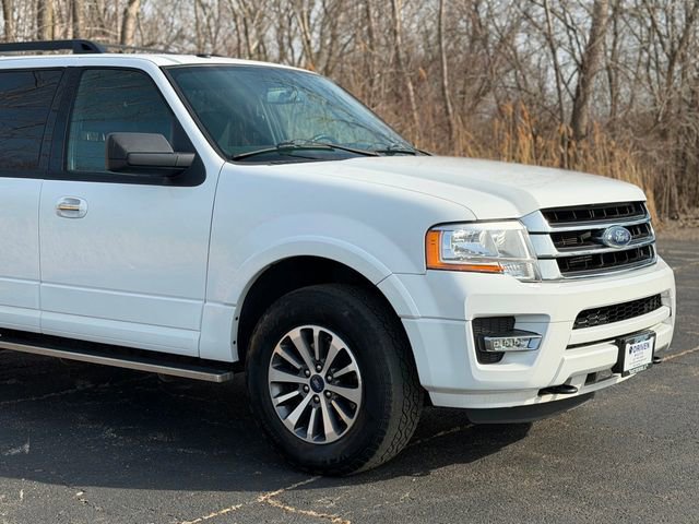 Used 2017 Ford Expedition XLT image 5