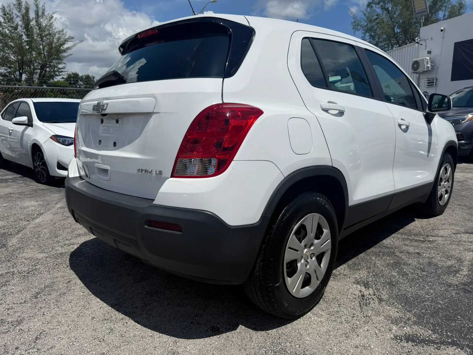 Used 2016 Chevrolet Trax LS FWD image 5
