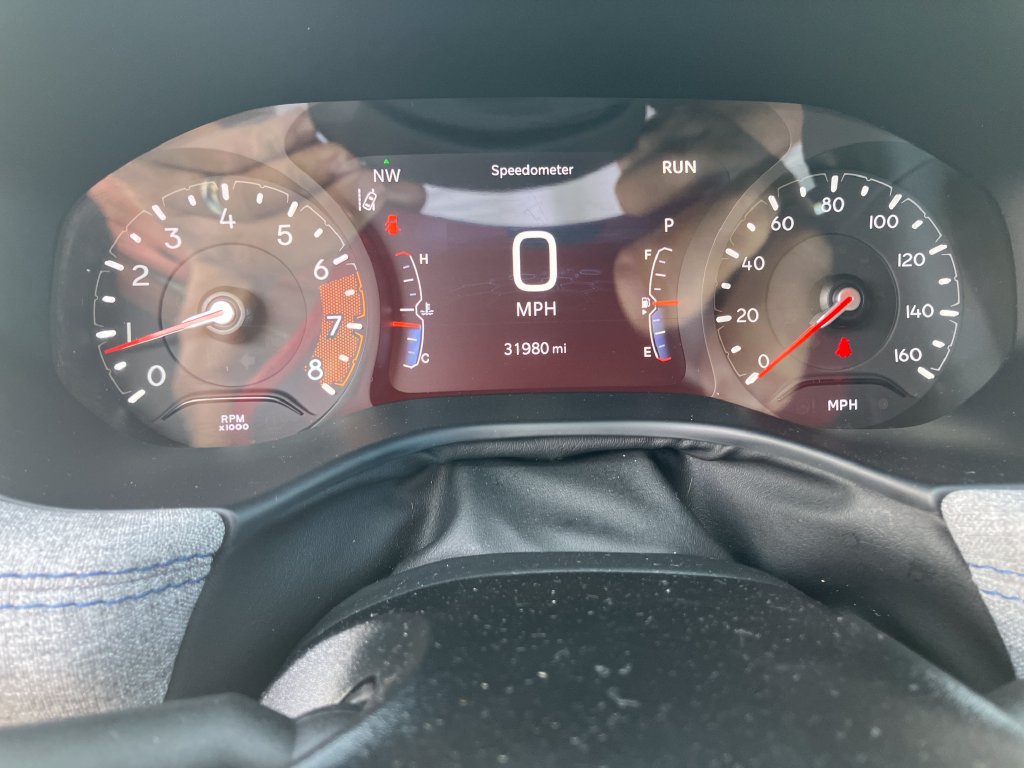Used 2025 Jeep Compass Latitude AWD/4WD image 17