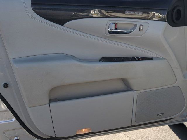 Used 2009 Lexus LS 460 image 14