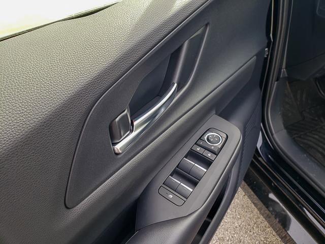 New 2026 Toyota Prius XSE image 10