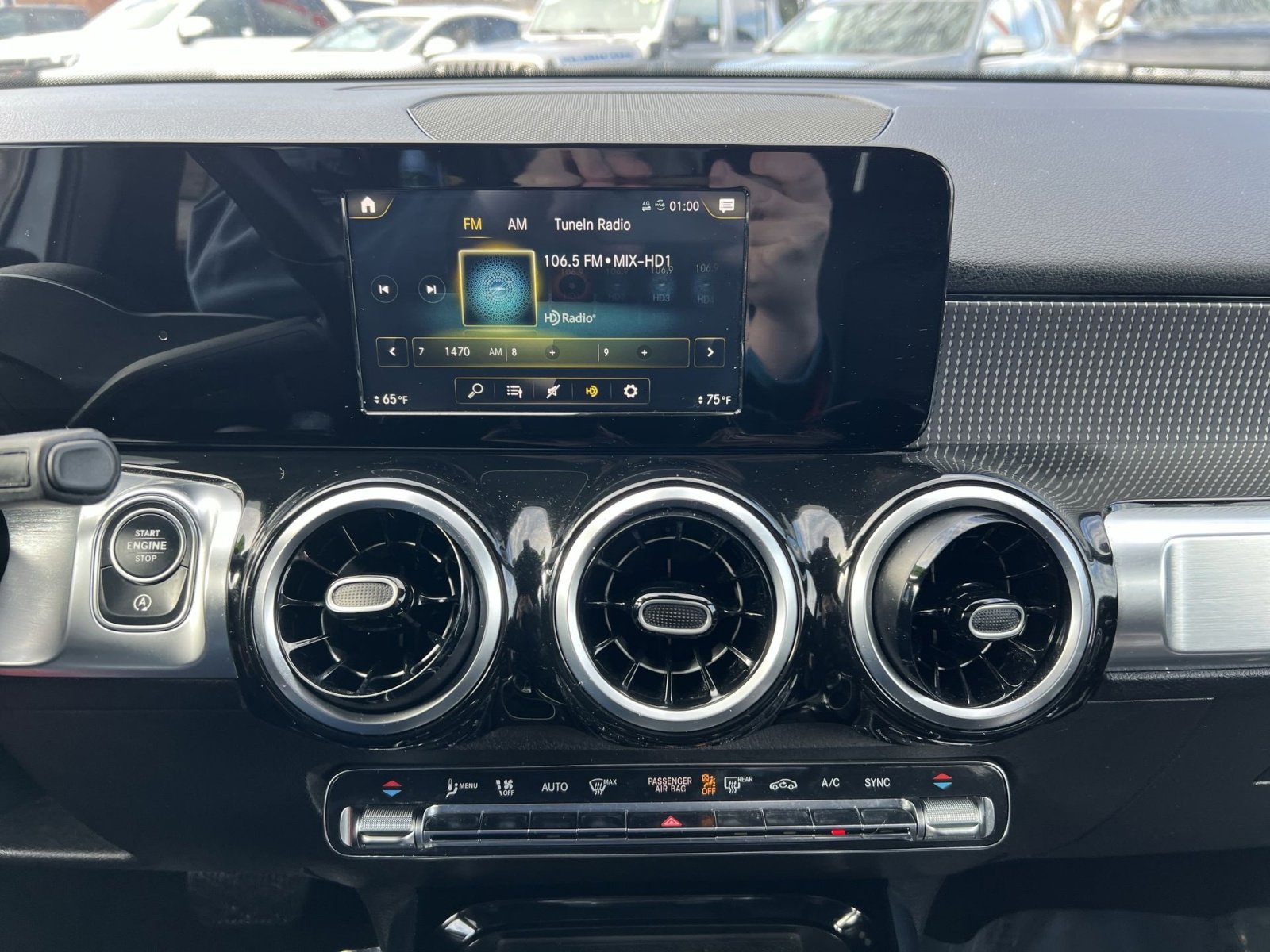 Used 2020 Mercedes-Benz GLB 250 4MATIC image 17