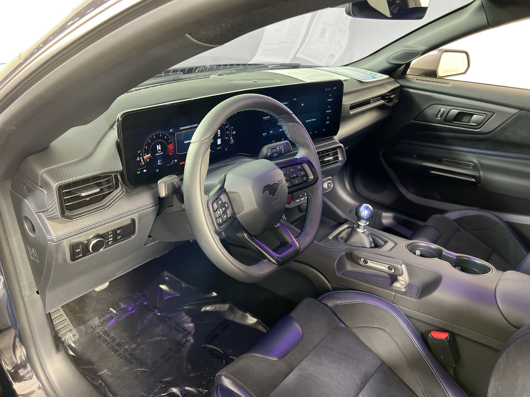Used 2025 Ford Mustang Dark Horse image 9