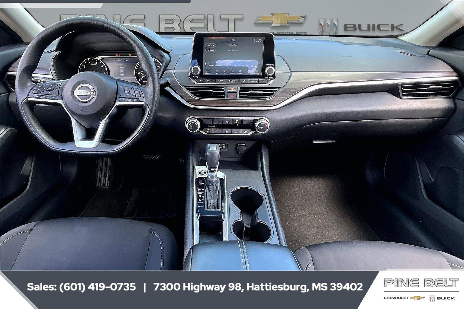 Used 2025 Nissan Altima 2.5 SV image 13