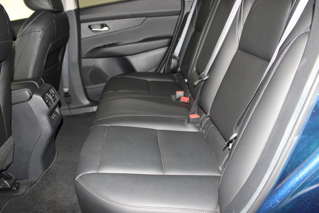 Used 2025 Nissan Murano SL w/ Cargo Package AWD/4WD image 23