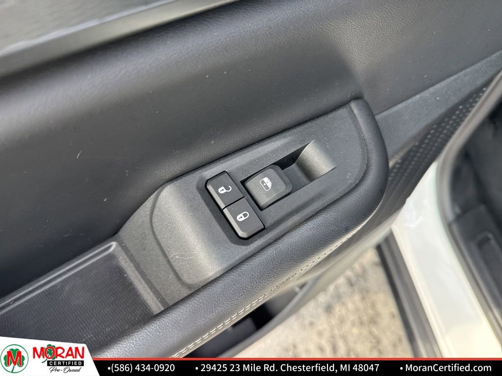 Used 2024 Jeep Grand Cherokee Altitude image 23