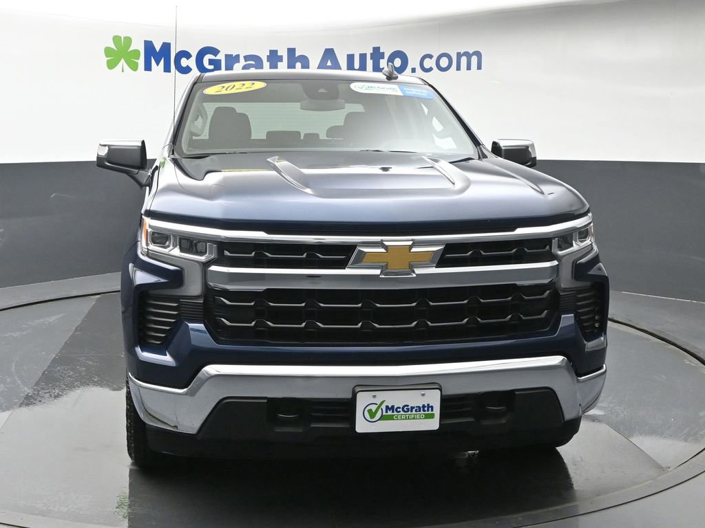 Used 2022 Chevrolet Silverado 1500 LT w/ Z71 Off-Road Package AWD/4WD image 4