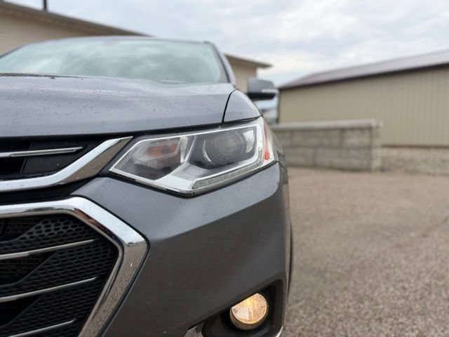 Used 2020 Chevrolet Traverse LT FWD image 59