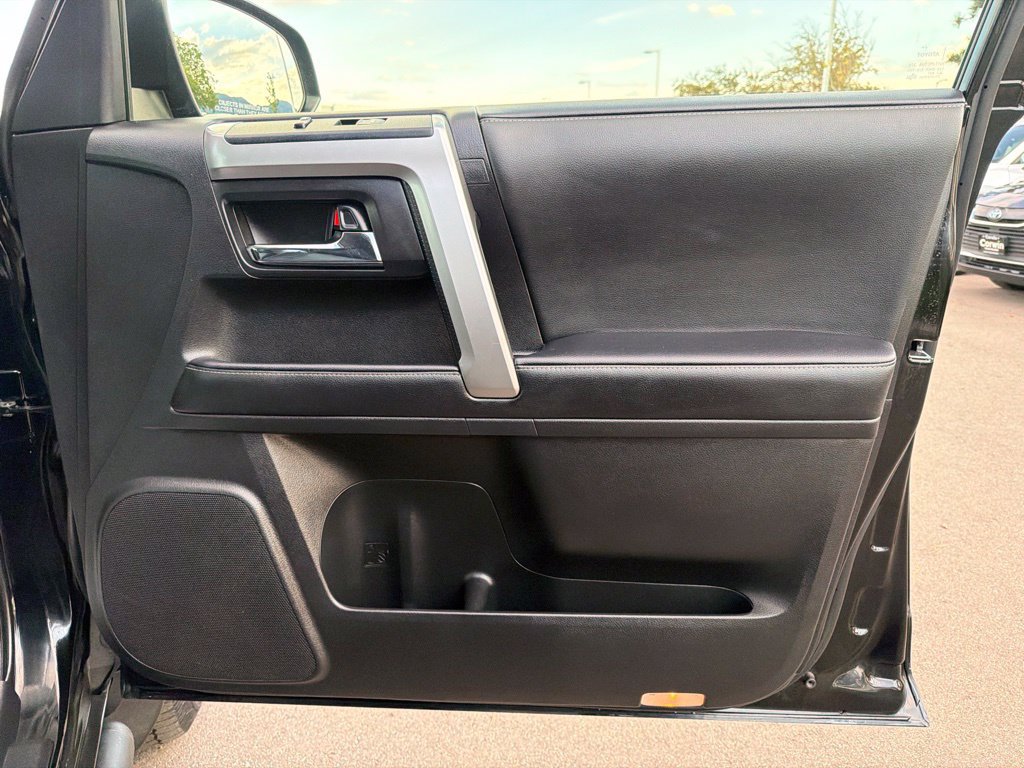 Used 2024 Toyota 4Runner SR5 Premium AWD/4WD image 9
