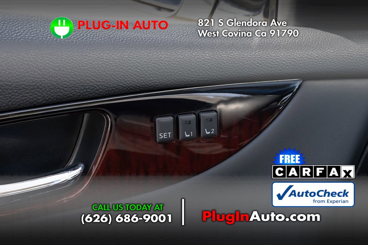 Used 2017 INFINITI QX50 2WD w/ Premium Plus Package image 21