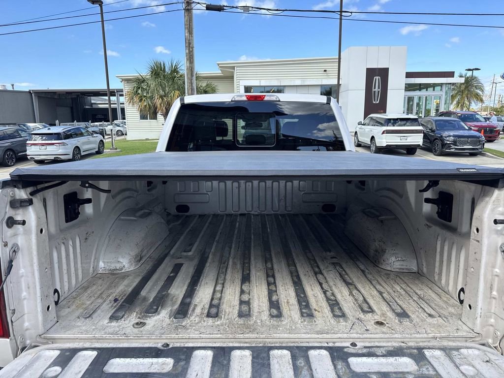 Used 2017 Ford F150 Lariat image 10