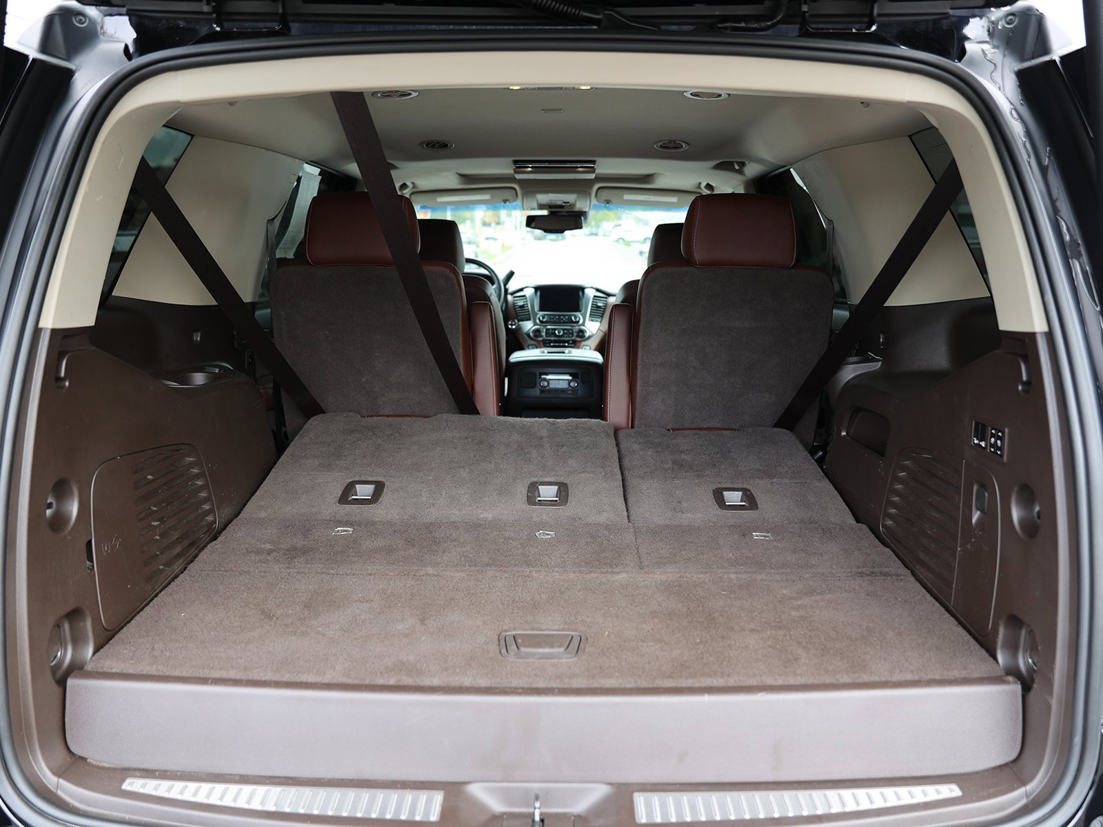 Used 2019 Chevrolet Tahoe Premier image 13