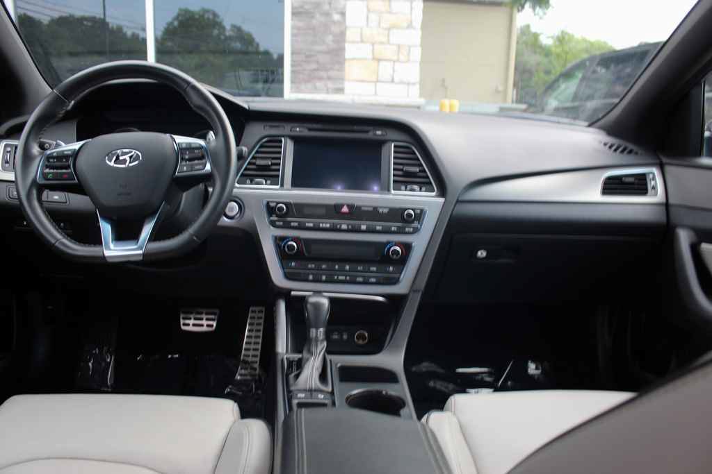 Used 2015 Hyundai Sonata Limited 2.0T FWD image 30