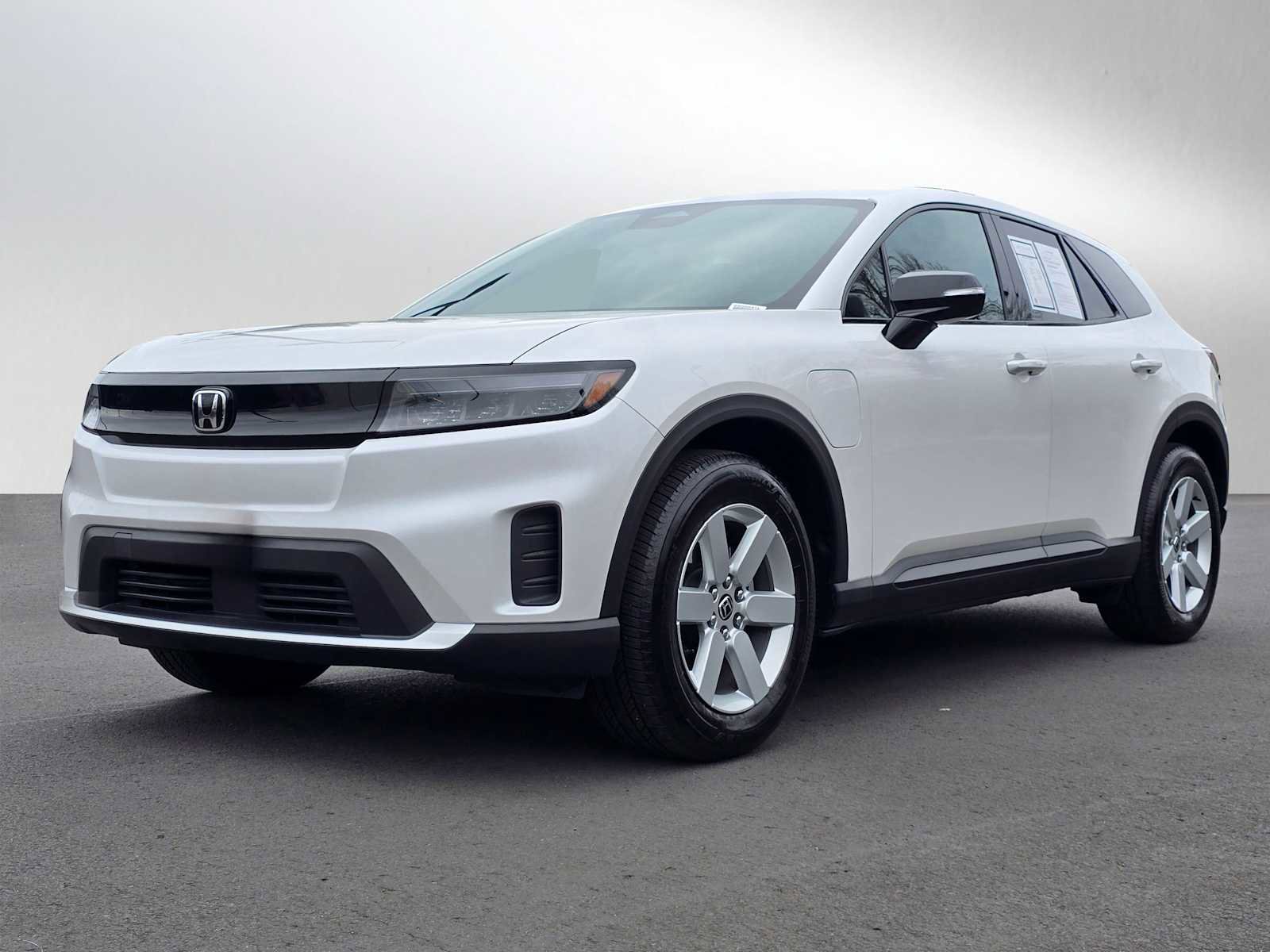 Used 2024 Honda Prologue EX image 7