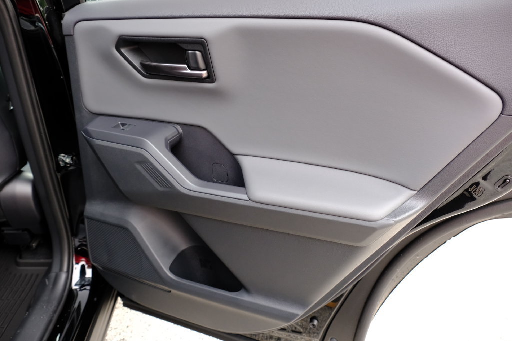 New 2026 Toyota RAV4 XSE AWD/4WD image 34
