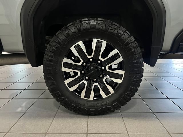 Used 2024 GMC Sierra 2500 Denali Ultimate AWD/4WD image 9