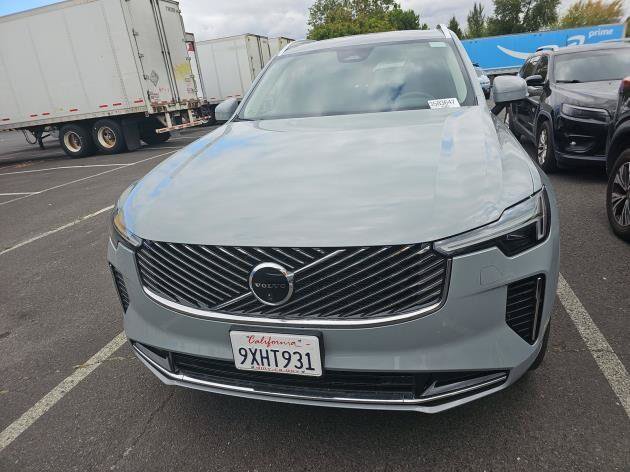 Used 2026 Volvo XC90 B6 Plus AWD/4WD image 2