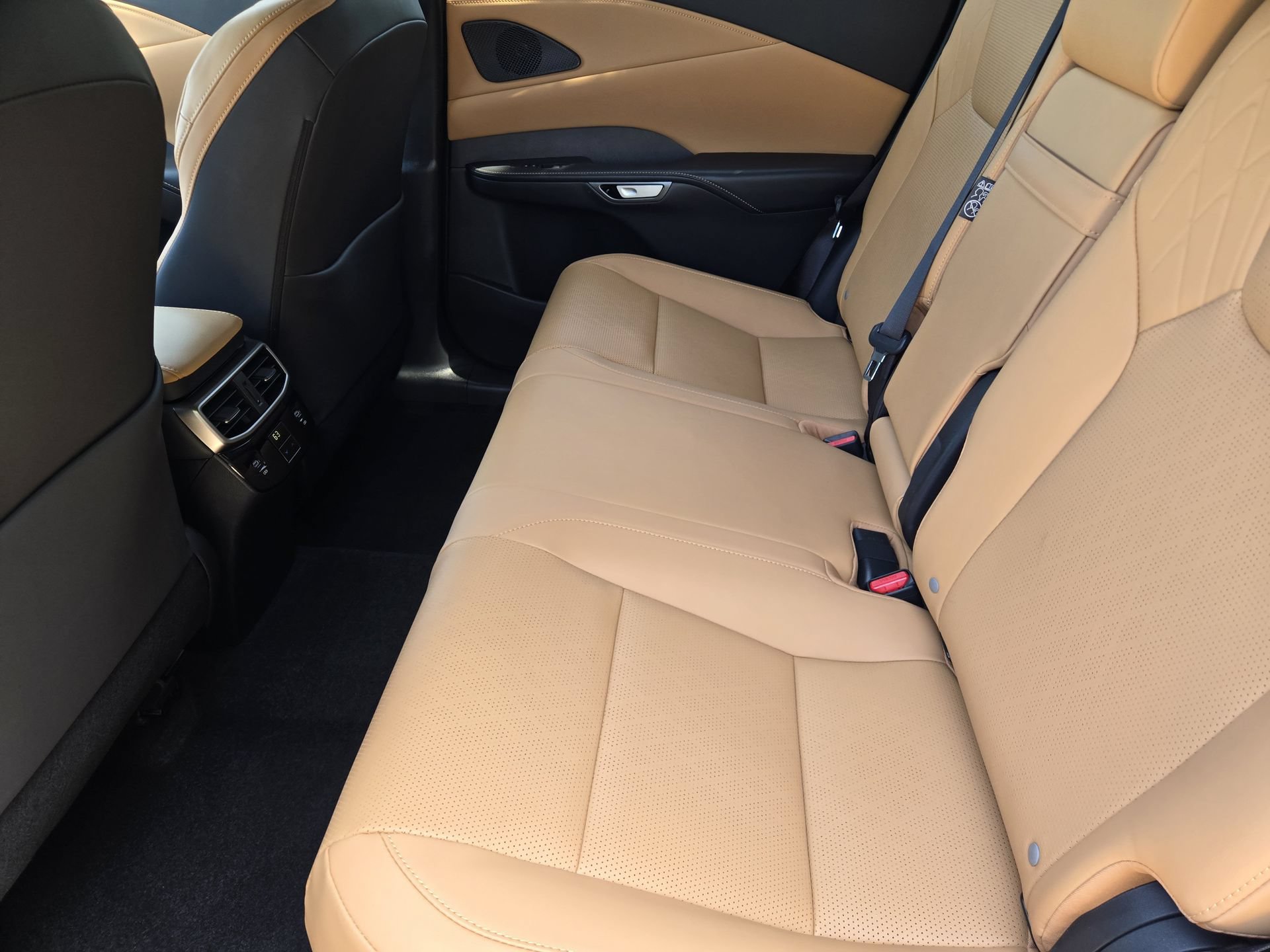 Used 2025 Lexus RX 350 Premium Plus FWD image 28